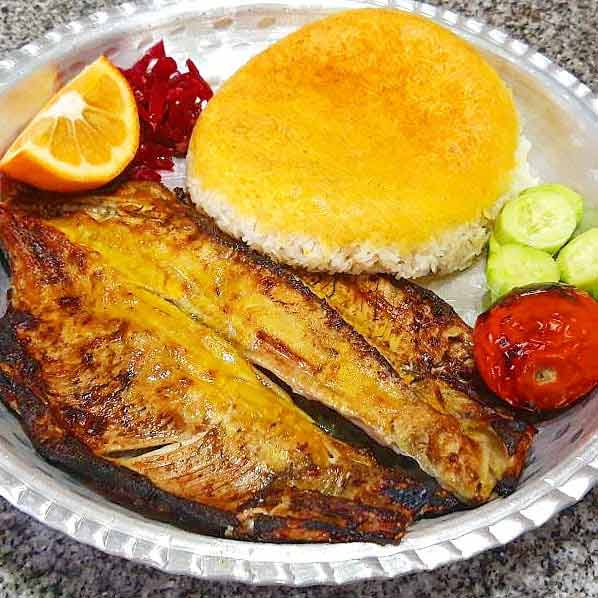  چلو ماهی 